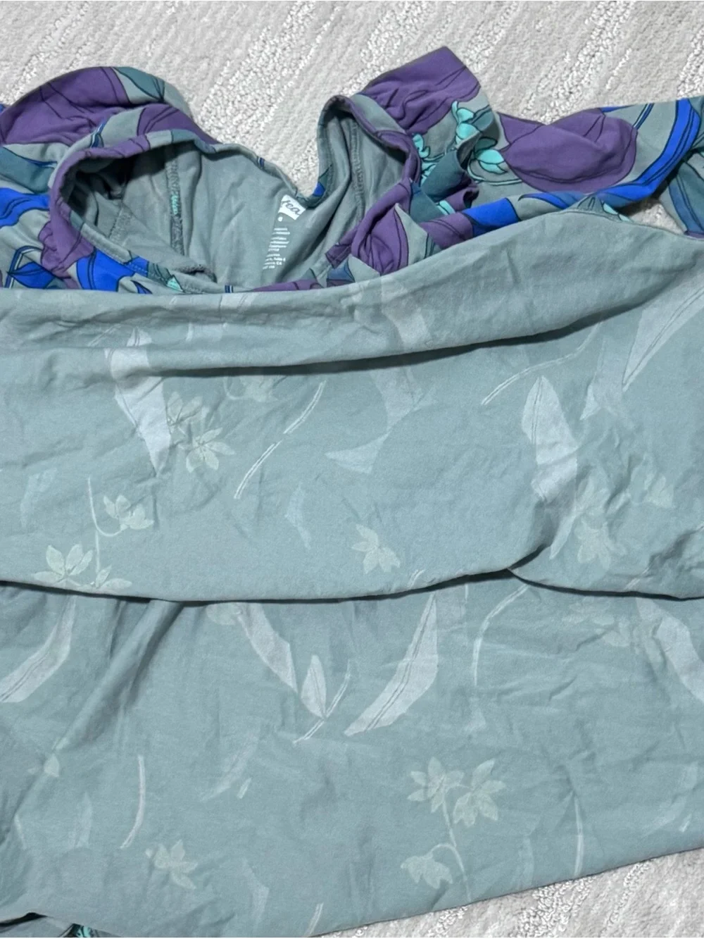 Tea size 6 purple and green floral retro print ruffle detail long sleeve dress